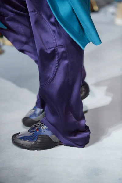 Look 77